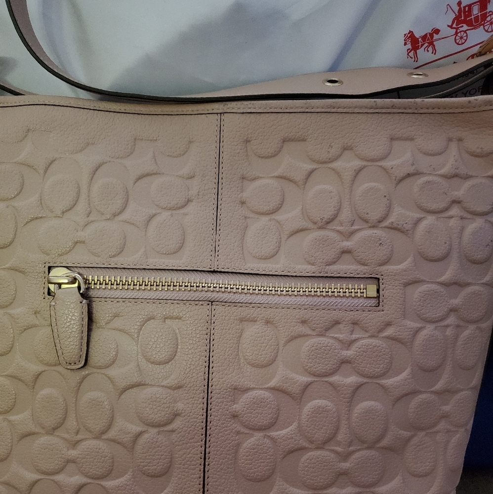 Coach purse - Picture 2 of 3